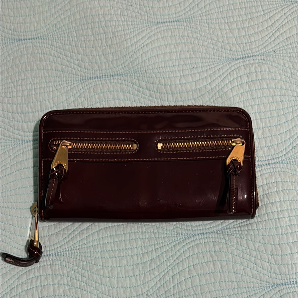 Mulberry Patent Leather Mabel Wallet with Gold Accents